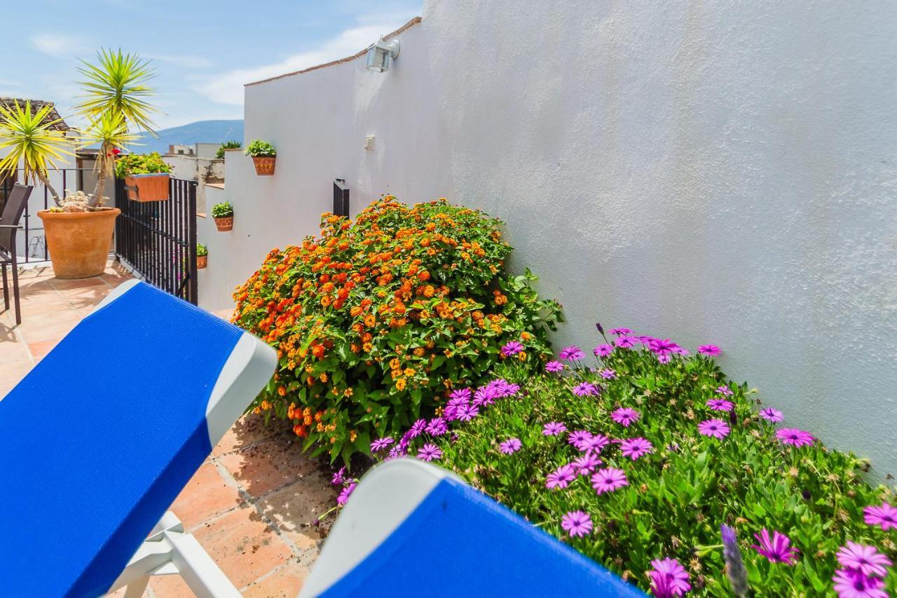 Casa Mundo - 16Th Century Traditional White Village House With Pool Pinos del Valle Exterior photo